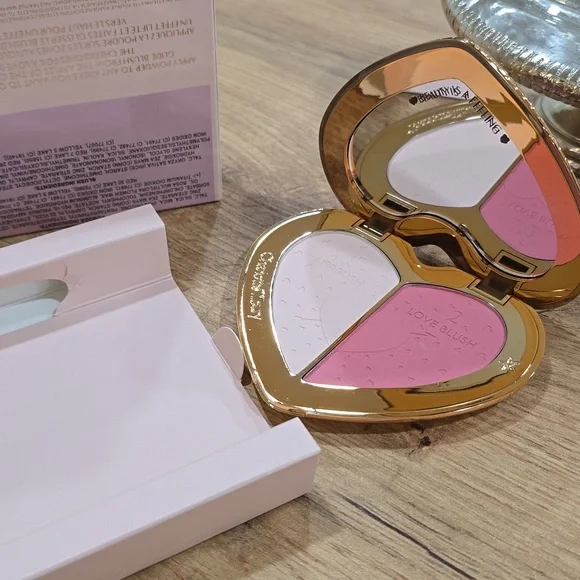 Charlotte Tilbury Beauty Soulmates Face Palette - Gold - Picture 3 of 3